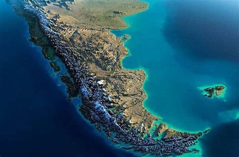 Mapa del Atlántico Sur, la plataforma continental argentina y las Islas Malvinas.