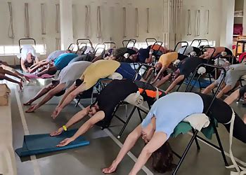 3 Best Yoga Classes in Pune, MH - Expert Recommendations