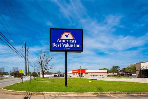 AMERICAS BEST VALUE INN MONTEZUMA - Hotel Reviews, Photos, Rate ...