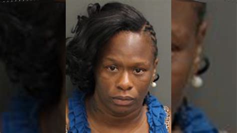 Child left in hot car, mother arrested for child neglect | FOX 35 Orlando