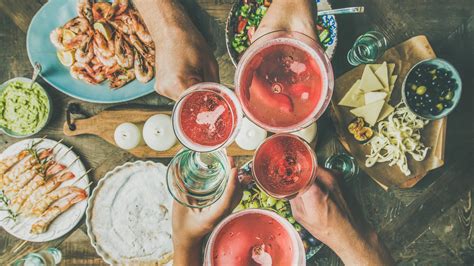 30 Simple Summer Dinner Party Recipes Your Guests Will Love – SheKnows