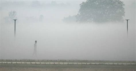 Delhi registers sharpest post-Diwali pollution spike since 2015, air ...