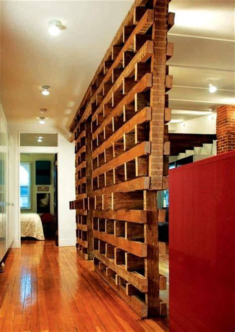 wood pallets for flooring - Google Search | Tabiques colgantes, Biombos ...