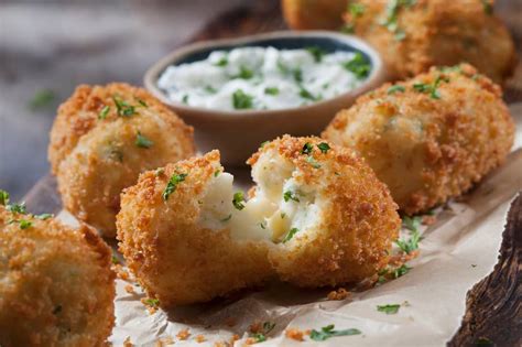 Receta: ¿Cómo preparar papas rellenas de queso? | EL ESPECTADOR