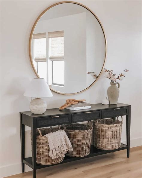 30 Entry Table Décor Ideas for the Best First Impressions