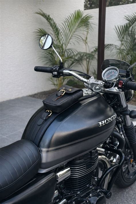 Honda H'ness CB350 | TANK STRAP – Raw & Rugged Co