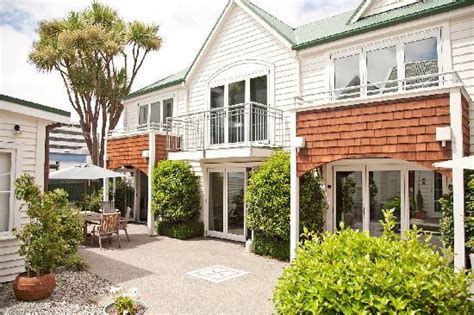 THE GRANGE GUESTHOUSE & MOTEL (Christchurch) - Guesthouse Reviews ...