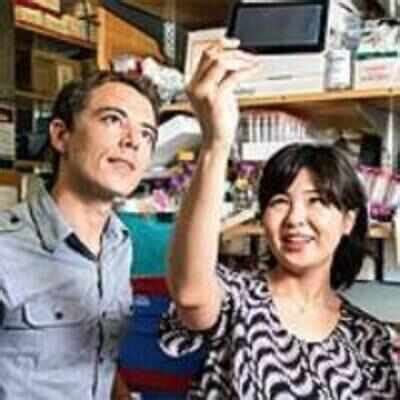 Drug blocks light sensors in eye that trigger migraines