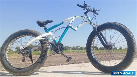 Pegacorn Scorpion price, specs, mileage, colours, photos and reviews ...