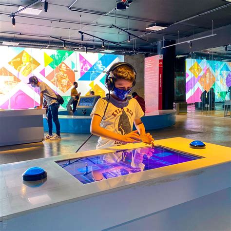 Palacio de la Musica in Merida, Mexico: Music Fun! – Around the World "L"