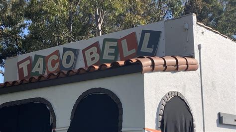 The Original Taco Bell building (Numero Uno) lives behind the Taco Bell ...