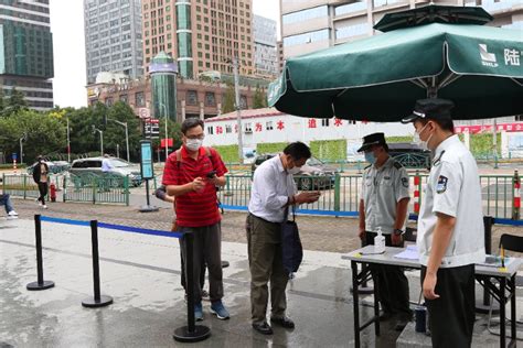 上海市出入境管理局：办理赴澳门旅游签注需提前预约|澳门|出入境|管理局_新浪新闻