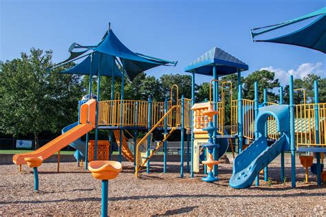 Benefield Elementary School in Lawrenceville, GA - Homes.com