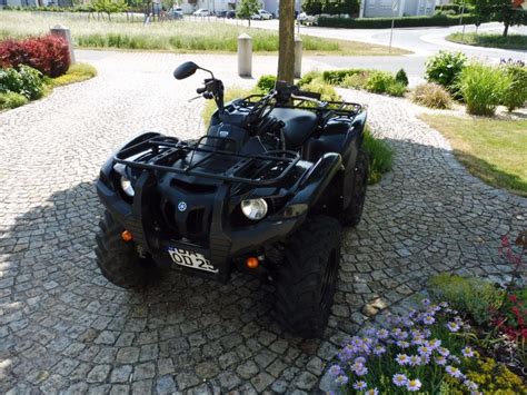 Yamaha Grizzly ATV EFI 550ccm Farbe Schwarz Servolenkung in Stuttgart ...