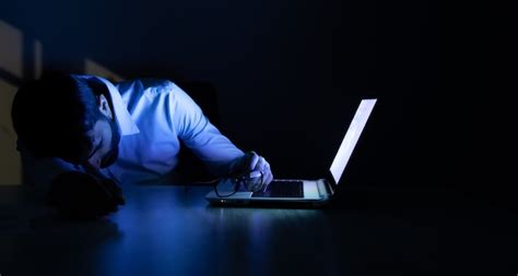 Computer Sleeping 的图像结果