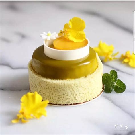 JIWU创意生日蛋糕坊-彩虹蛋糕-菜-彩虹蛋糕图片-上海美食-大众点评网