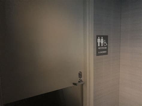 Sala VIP The Club DFW (Priority Pass) - Ingeniero de Millas