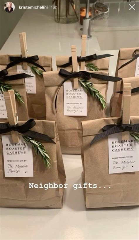 30 classy but cheap neighbor christmas gifts free printable tags – Artofit