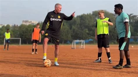 Paul Lambert leads cultural exchange programme between MYFA and Wynnum ...