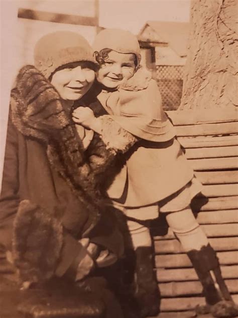 Vintage Local People 的图像结果