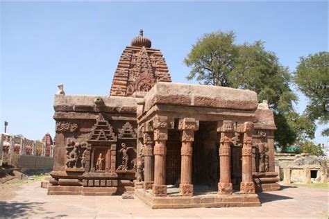 Alampur - Local Guide