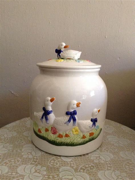 Large geese cookie jar