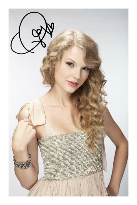 Taylor Swift Signed Autograph Photo Music Memorabilia Collectable ...