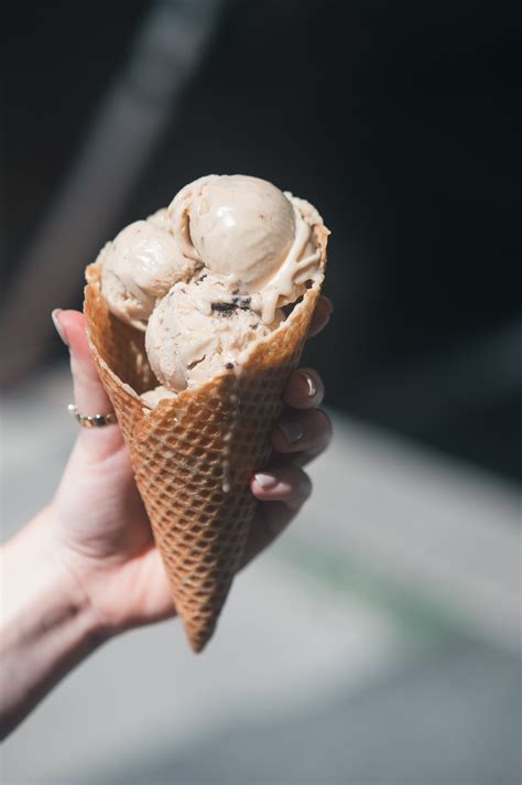 Brothers & Sisters Co.