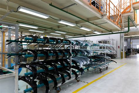 Car Shell Assembly Line 的图像结果