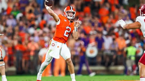 Way-Too-Early 2026 Rookie QB Rankings - dynastyrewind.com