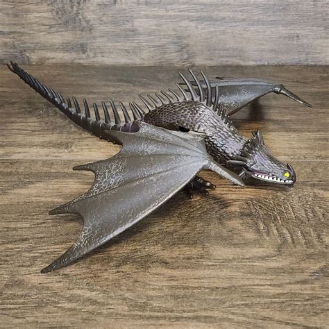 Skrill Dragon Toy Browsing