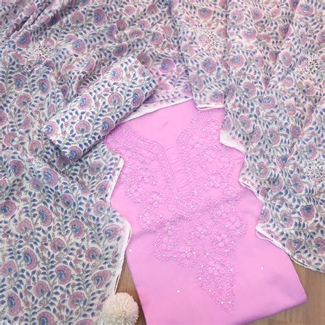 Ruaa Powder Lilac Thread Embroidered Neck with Stone Work Cotton Suit ...