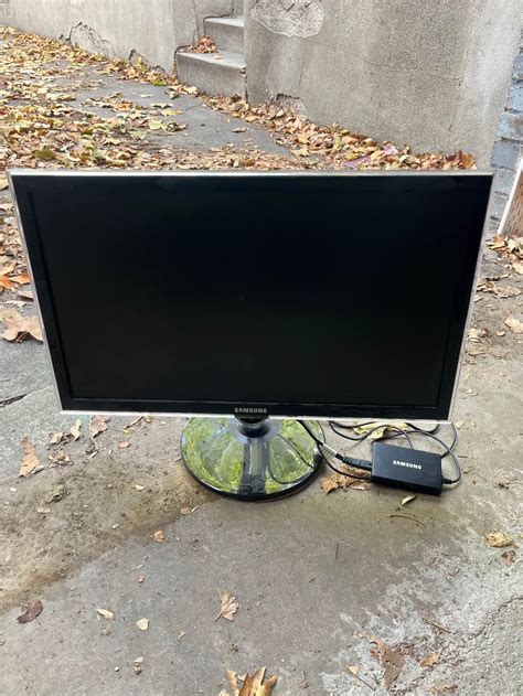 Rezultat imagine pentru Computer Monitors