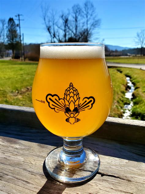 BEER ARCHIVE — WHISTLE HOP