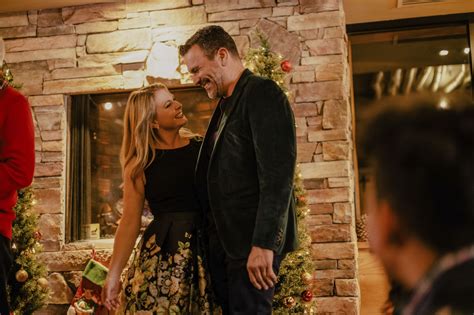 ‘Christmas Reservations’ Lifetime Movie Premiere: Cast, Trailer ...