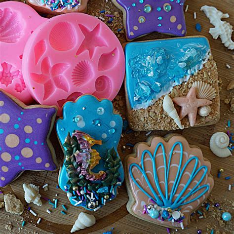 Our Easiest White Modeling Chocolate Recipe - Borderlands Bakery