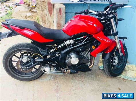 Used 2017 model Benelli TNT 300 for sale in Bangalore. ID 174445. Red ...