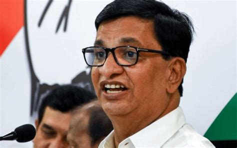 BJP leaders trying to destabilise Maharashtra government: Congress