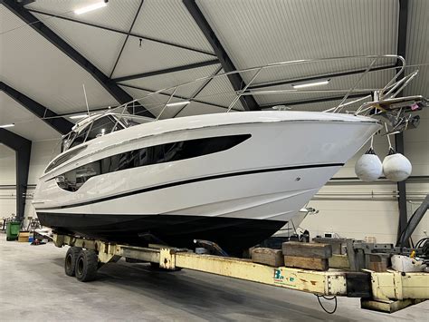 Used 2021 Princess V40 | TopBoats