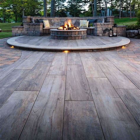 Emerging Trends in Large Scale Patio Pavers | Outdoor Living by Belgard ...