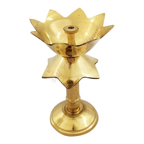 Lotus Design Brass Diya for Pooja, Home Temple & Diwali
