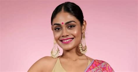 Bigg Boss 16: Sreejita De’s glam and desi looks | Times of India