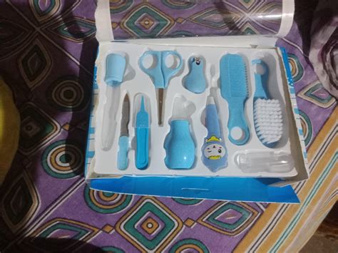 iSWEVEN 10 PCS Baby Healthcare and Grooming Kit Ear Pick with Light ...