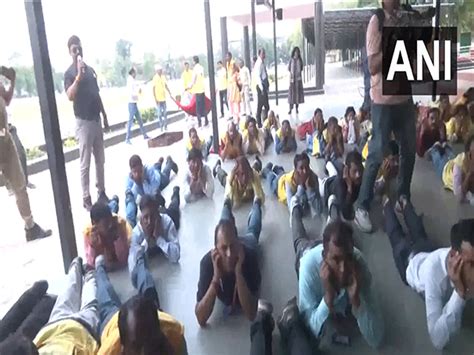 Uttar Pradesh: Civil defence rehearses mock drill exercises amid ...