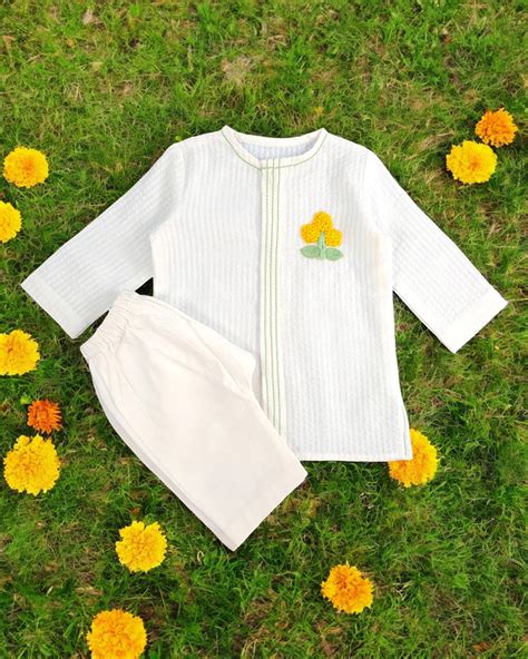Keebee White Kurta Set-Flower Embroidered-Organic Cotton-For Infants ...