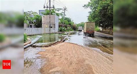 City faces groundwater depletion, but water table at 3m stalls drainage ...