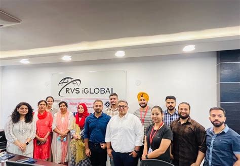 RVS iGlobal Office Photos