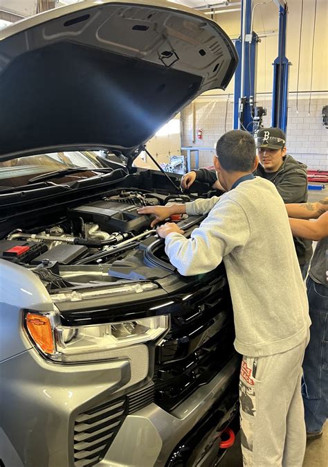 👋 High five to the team at Chevrolet of Bend in Oregon, who partnered ...