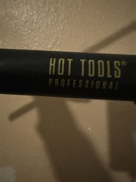 Hot Tools 1" Marcel Iron & Curling Wand for Sale in Peoria, AZ - OfferUp