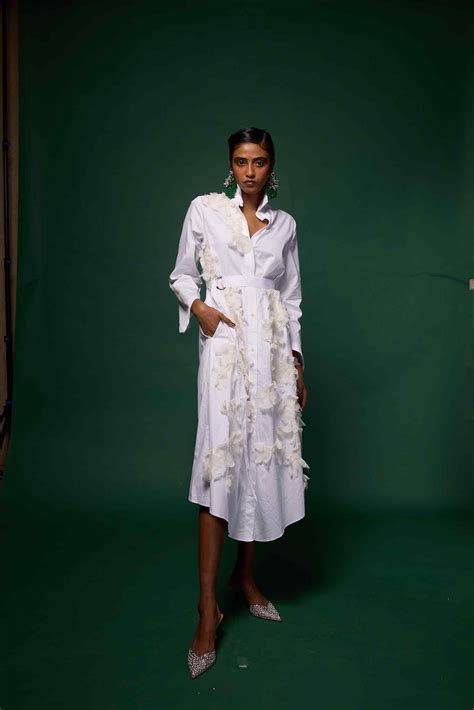 COTTON SHIRT DRESS WITH FLORAL DETAIL